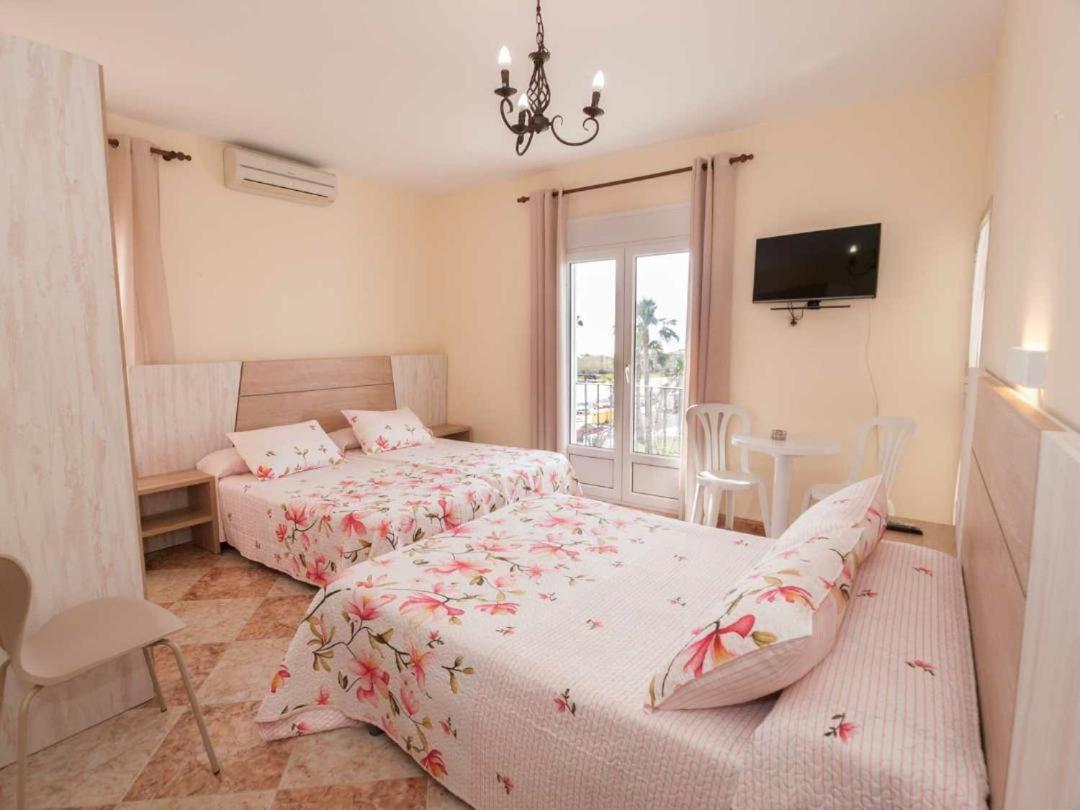 Hostal Sonrisa Del Mar Conil De La Frontera Eksteriør bilde